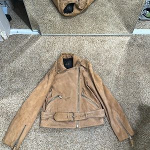 LTH JKT women’s 100% leather jacket. Size medium